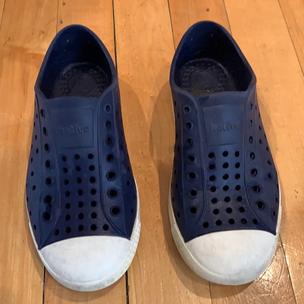 Native Shoes- size c12 used condition